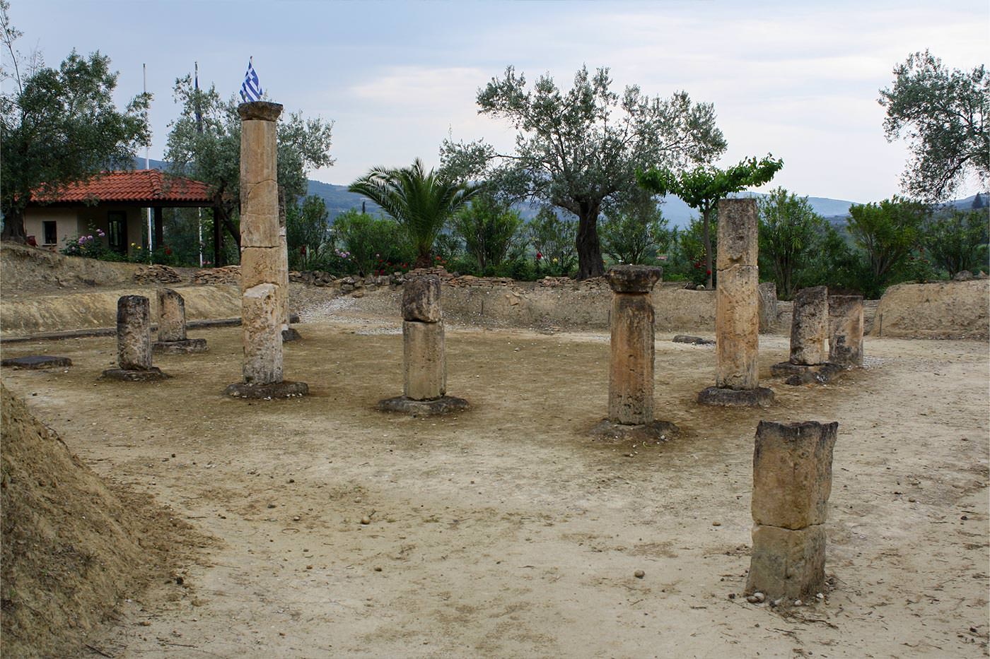 THE ARCHAEOLOGICAL MUSEUM OF NEMEA AND THE ARCHAEOLOGICAL SITE